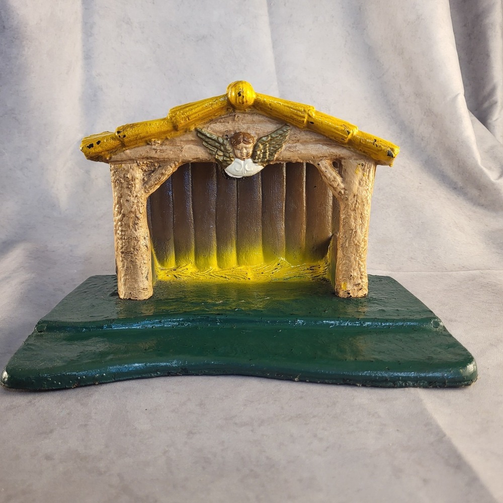 Vintage Plaster Handpainted Stable 6.5"H 10"L 6.5"D